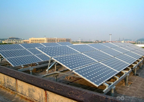 新疆和田太阳能光伏发电项目